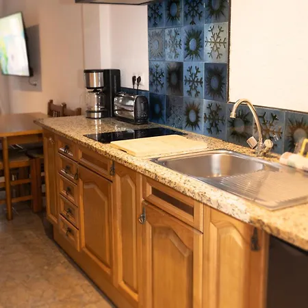 Apartament Winahost Lloret Santa Isabel *